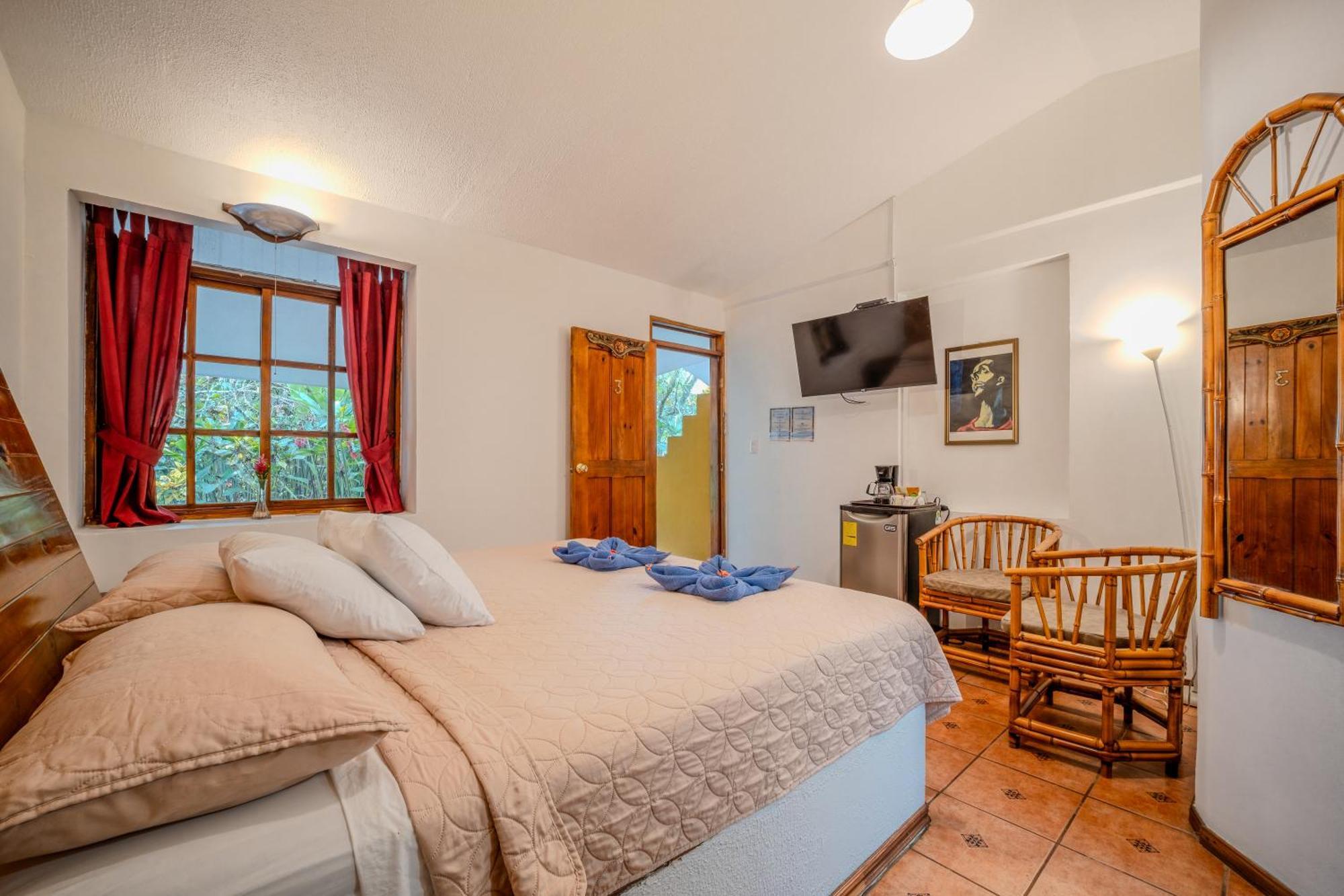 Standard King Room